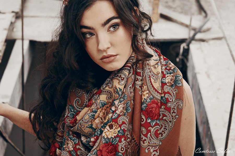 shawls-french-flower-paris-women-elegant-style-tying-scarf